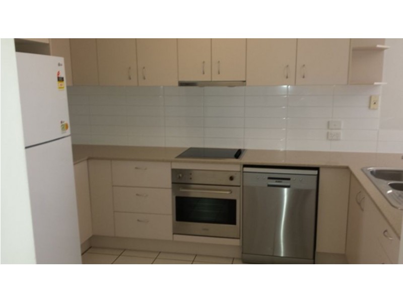 4/39 Dalton Drive, Maroochydore QLD 4558