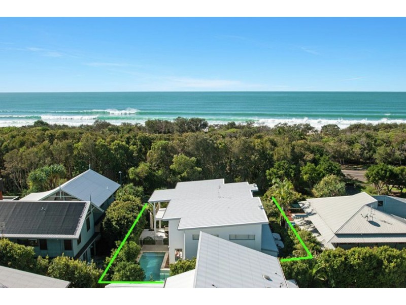 10 Pavilion Court, Mudjimba QLD 4564