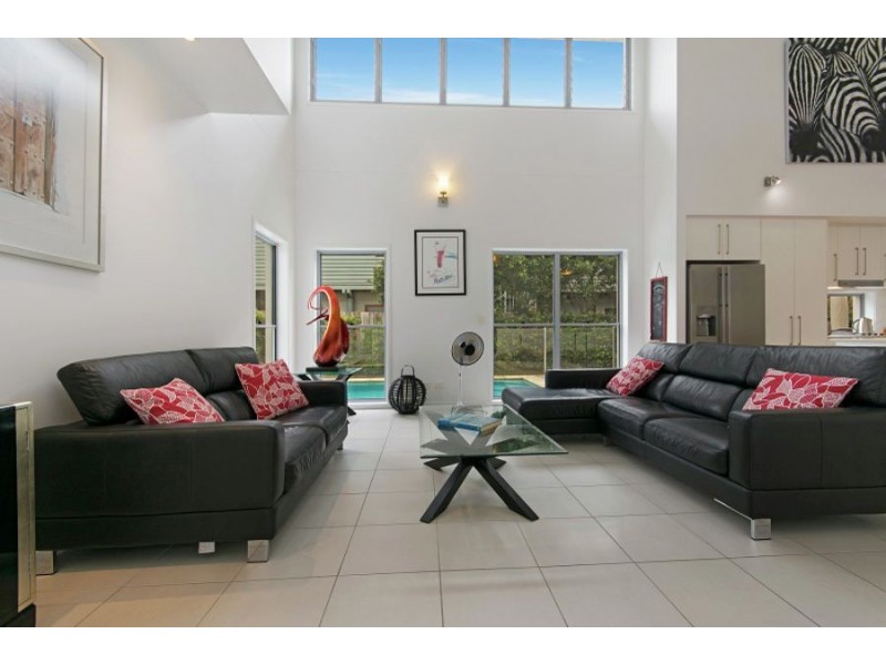 10 Pavilion Court, Mudjimba QLD 4564