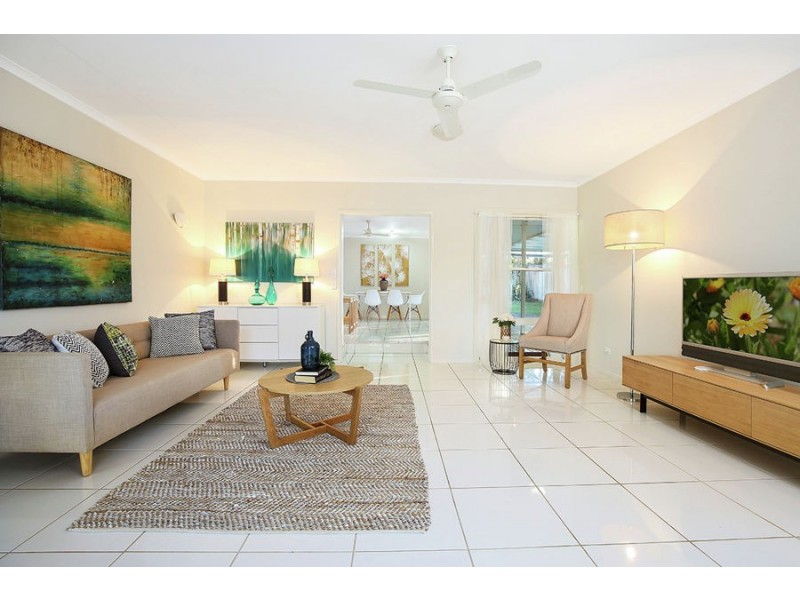 59 Amarina Avenue, Mooloolaba QLD 4557