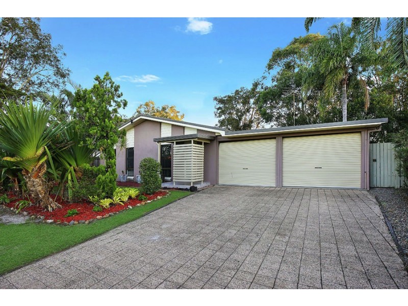 59 Amarina Avenue, Mooloolaba QLD 4557