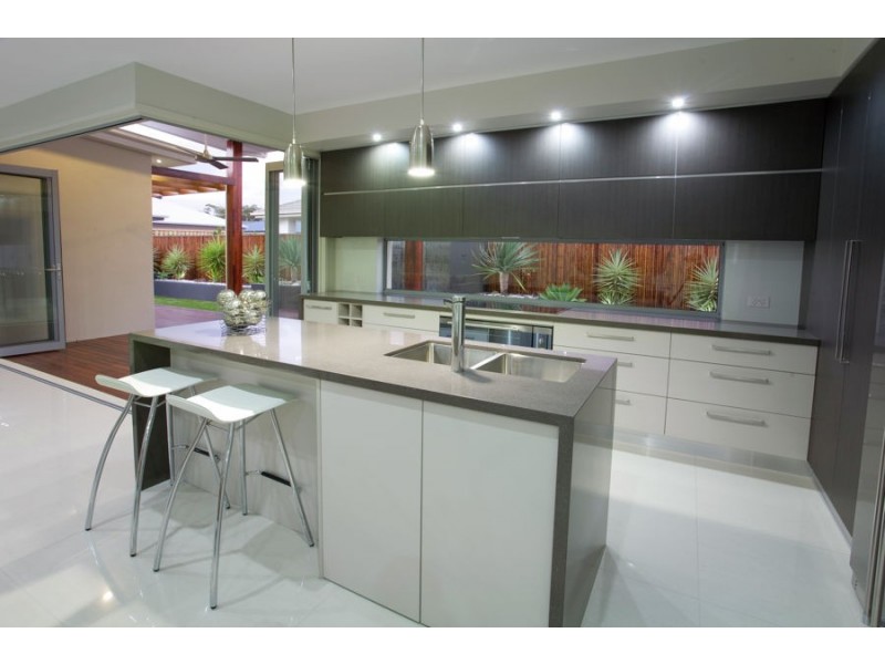 4 Kepplegrove Drive, Sippy Downs QLD 4556