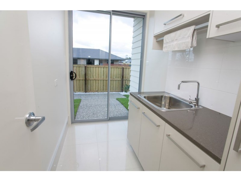 4 Kepplegrove Drive, Sippy Downs QLD 4556
