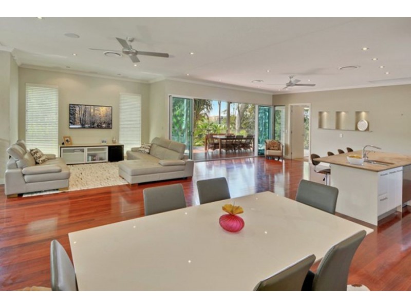 11 Tranquil Place, Alexandra Headland QLD 4572