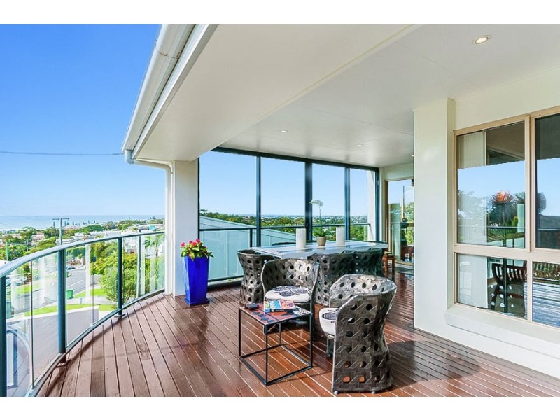 33 Tantula Road East, Alexandra Headland QLD 4572