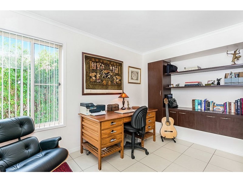 33 Tantula Road East, Alexandra Headland QLD 4572