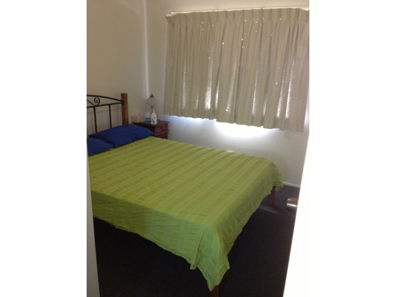 18 Pheasant Street, Parrearra QLD 4575