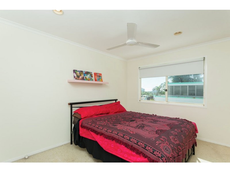 12 Pontee Parade, Alexandra Headland QLD 4572