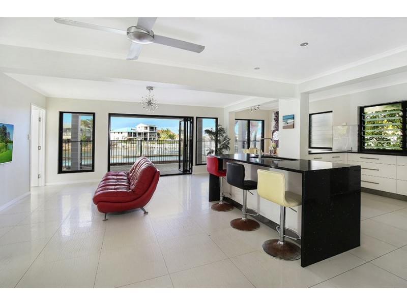 18 Beltana Crescent, Buddina QLD 4575