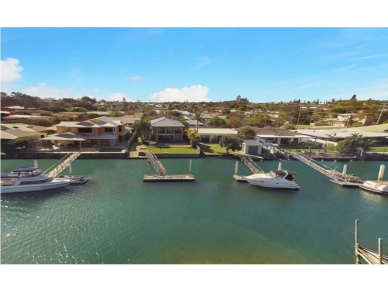 18 Beltana Crescent, Buddina QLD 4575