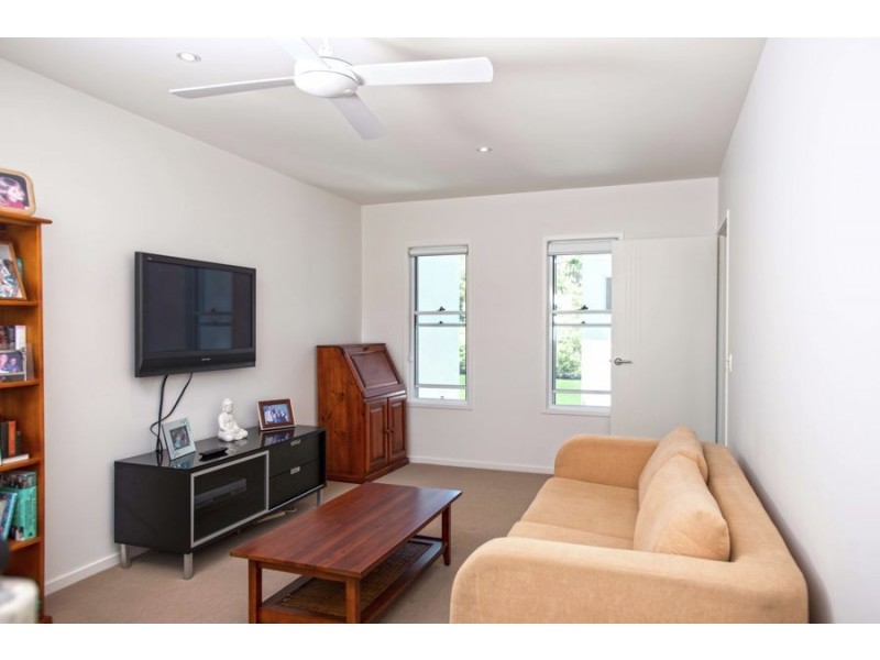 18 Serenity Circuit, Maroochydore QLD 4558