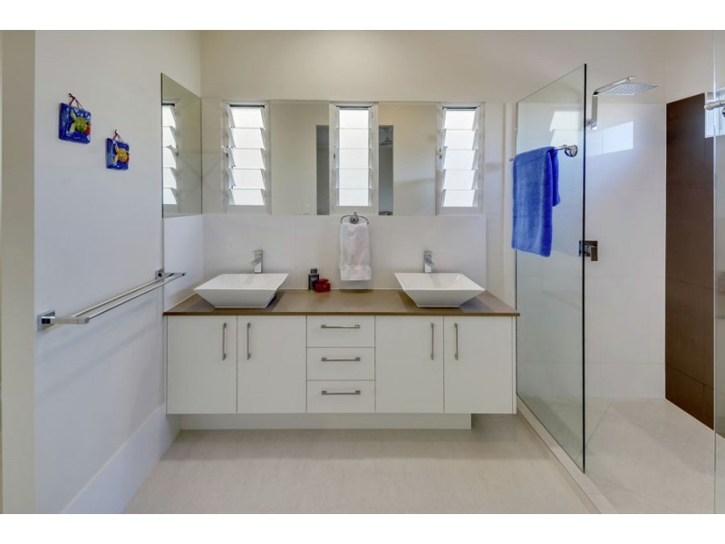 27 Serenity Circuit, Maroochydore QLD 4558