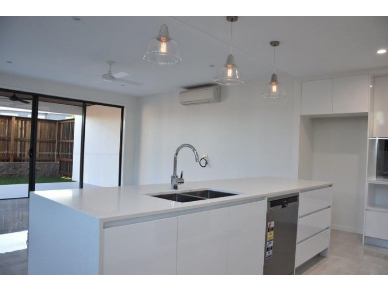 10 Hidden Place, Maroochydore QLD 4558