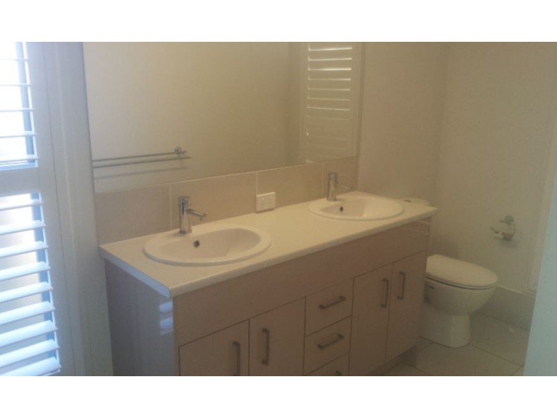 17 Maple Court, Yandina QLD 4561