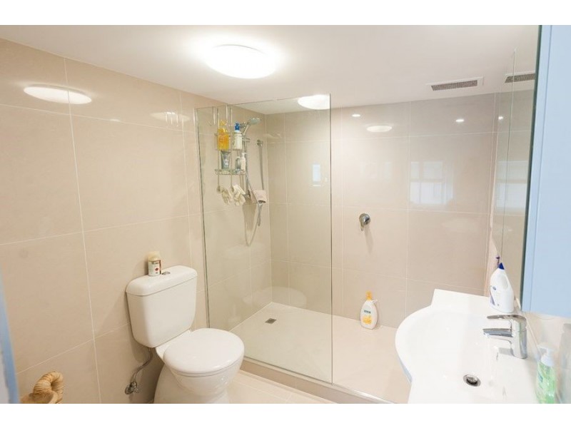 8/48-50 Duporth Avenue, Maroochydore QLD 4558