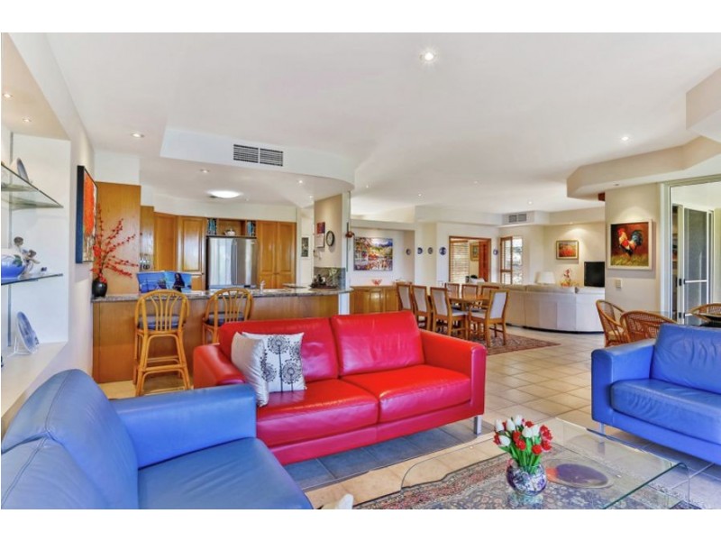 11 Tamarind Place, Twin Waters QLD 4564