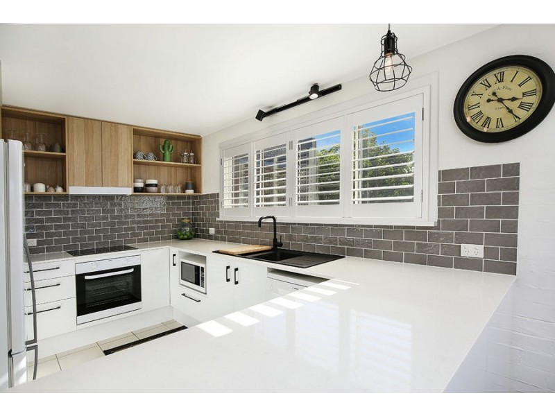 3/11 Alice Street, Alexandra Headland QLD 4572