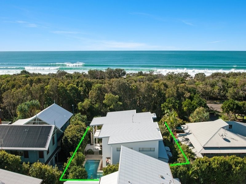 10 Pavilion Court, Mudjimba QLD 4564