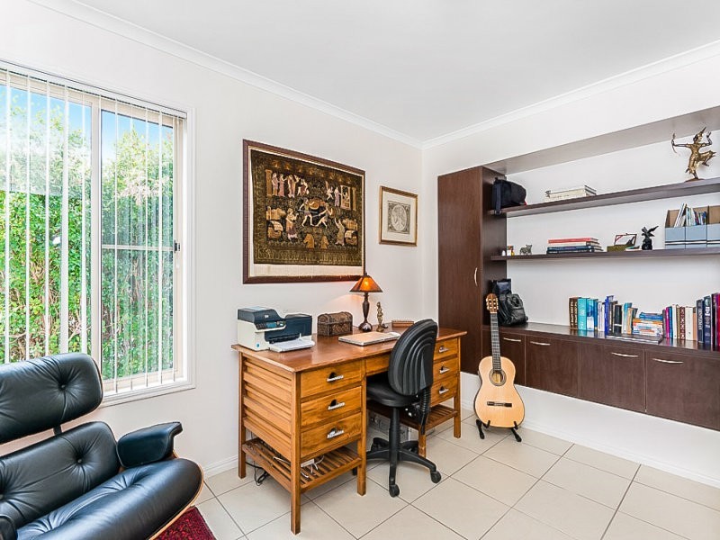 33 Tantula Road East, Alexandra Headland QLD 4572