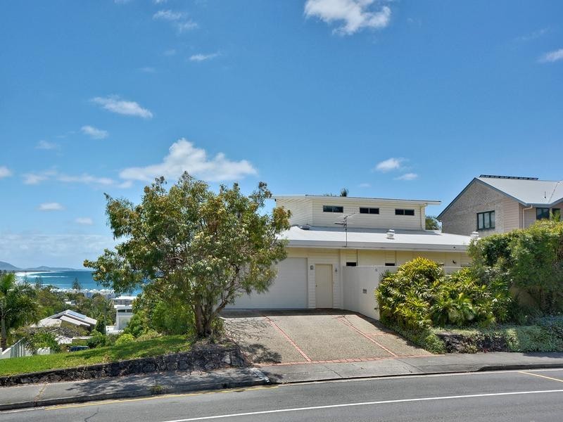 62 Buderim Ave, Alexandra Headland QLD 4572