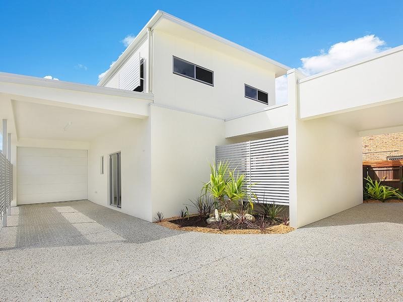 1and2/43 Memorial Avenue, Maroochydore QLD 4558