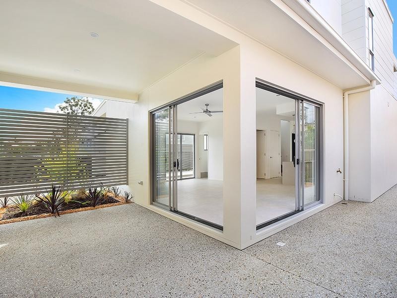 1and2/43 Memorial Avenue, Maroochydore QLD 4558