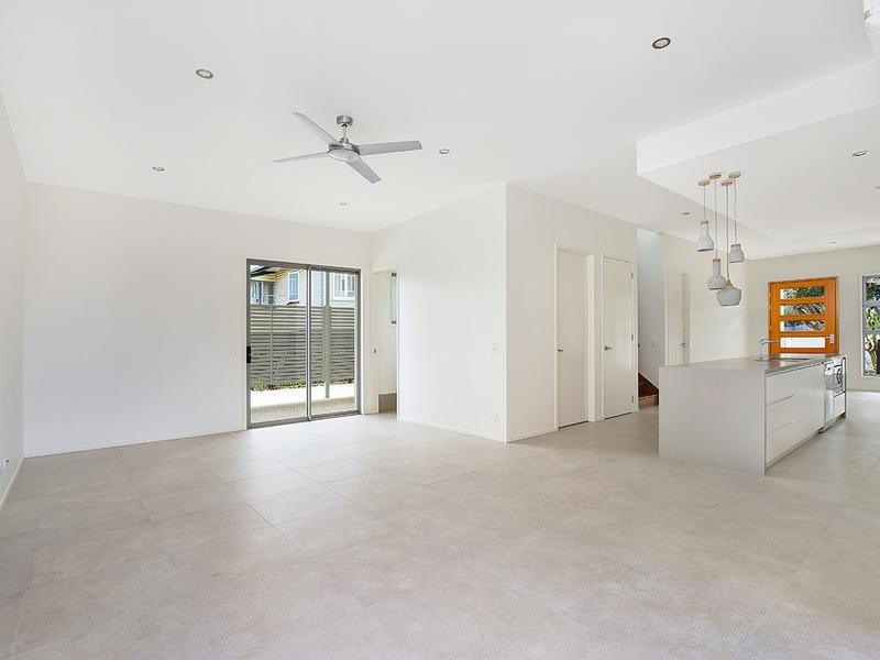 1and2/43 Memorial Avenue, Maroochydore QLD 4558