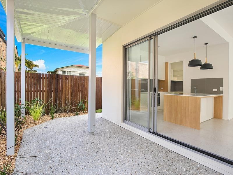 1and2/43 Memorial Avenue, Maroochydore QLD 4558