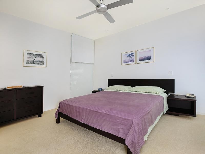 14 Ocean Crest Place, Alexandra Headland QLD 4572