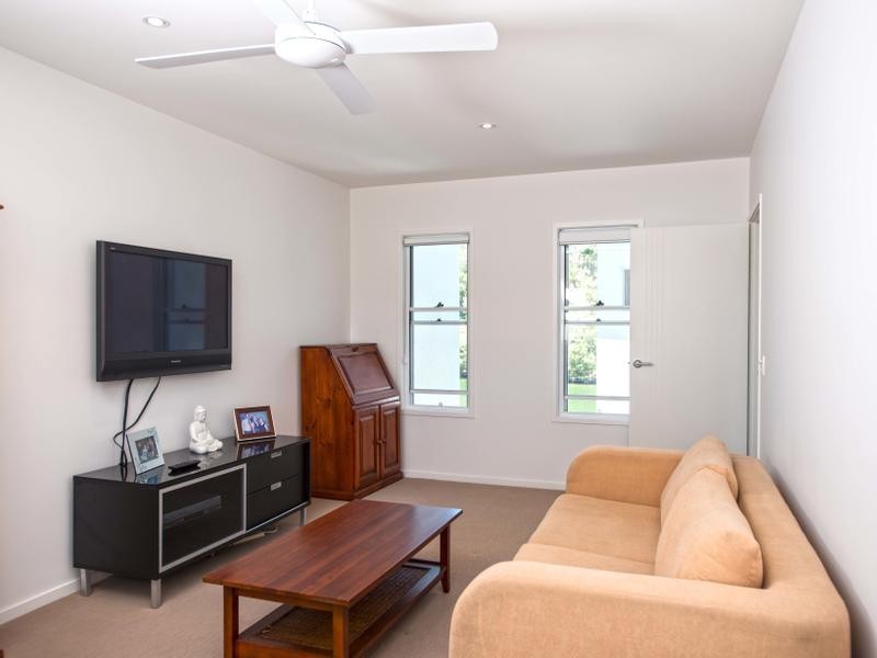 18 Serenity Circuit, Maroochydore QLD 4558