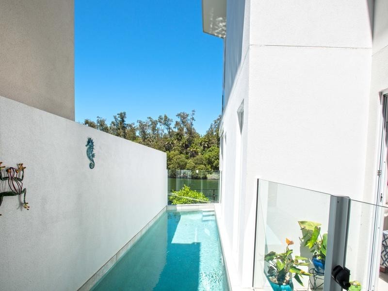 18 Serenity Circuit, Maroochydore QLD 4558