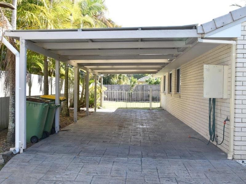 38 Honeysuckle Drive, Bokarina QLD 4575