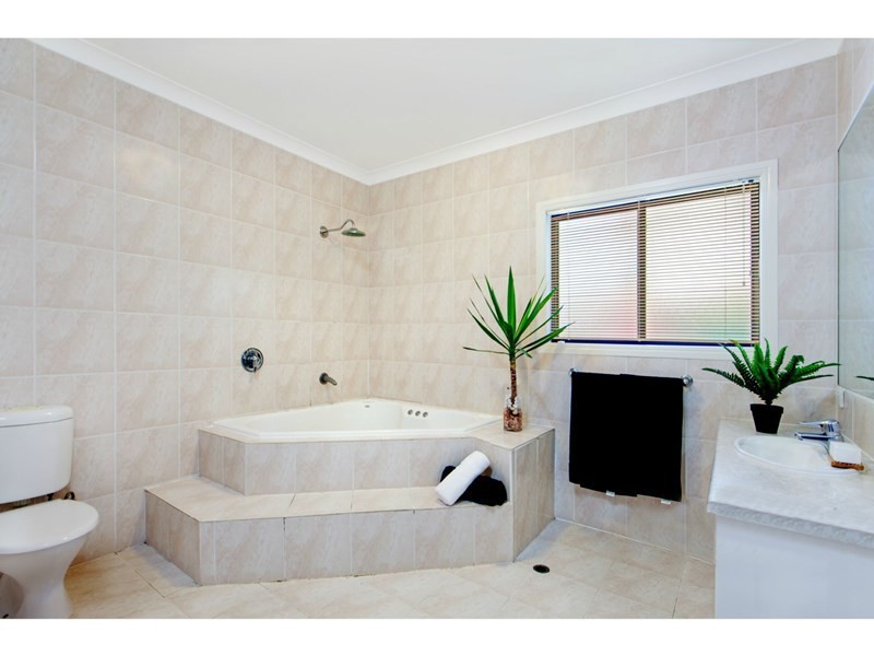 1 Leah Close, Buderim QLD 4556