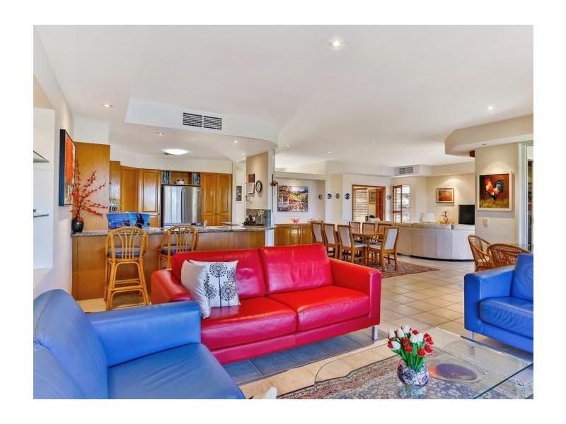 11 Tamarind Place, Twin Waters QLD 4564