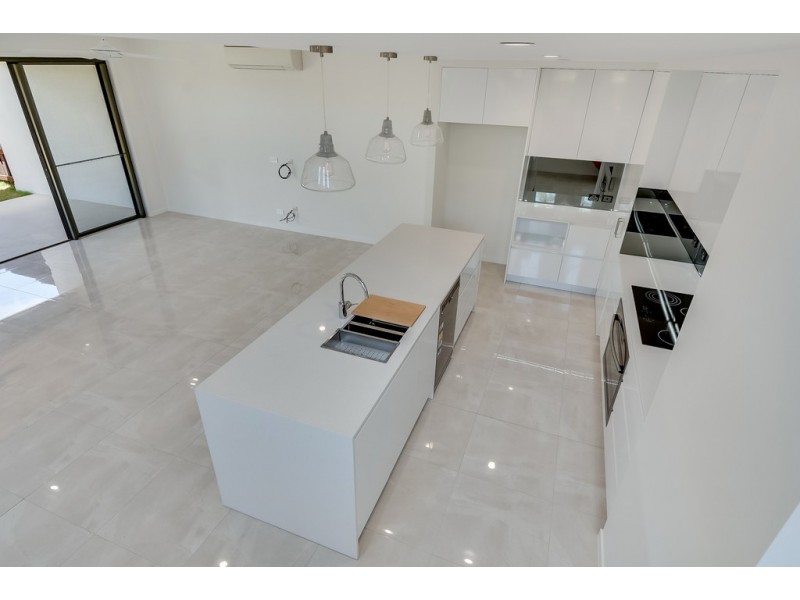 10 Hidden Place, Maroochydore QLD 4558