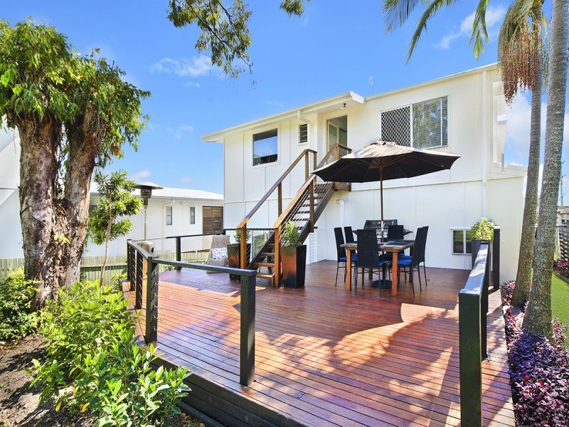 11 Janet Street, Alexandra Headland QLD 4572