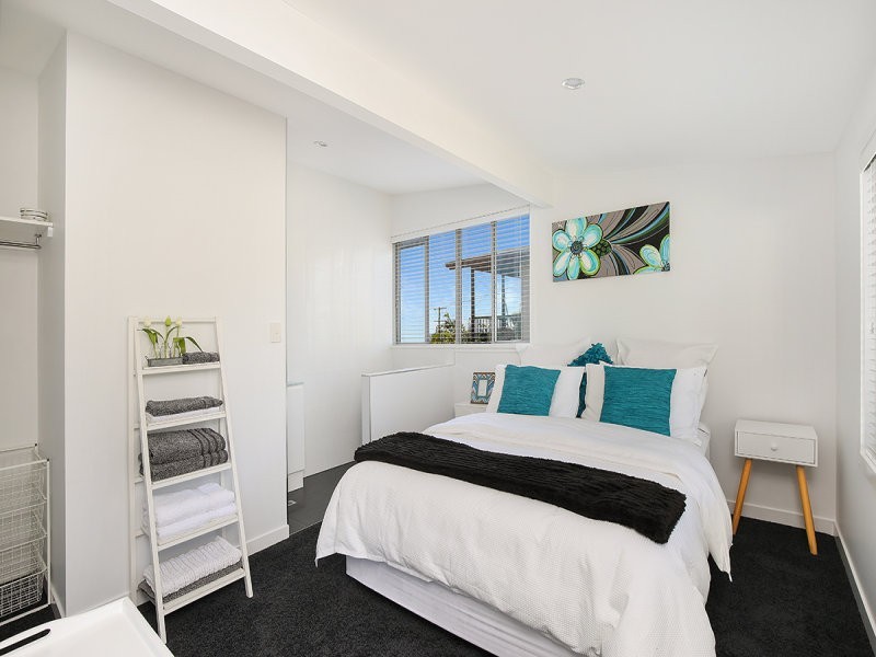 11 Janet Street, Alexandra Headland QLD 4572