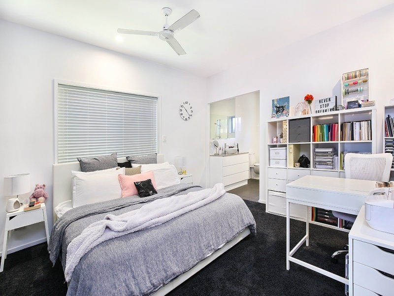 11 Janet Street, Alexandra Headland QLD 4572