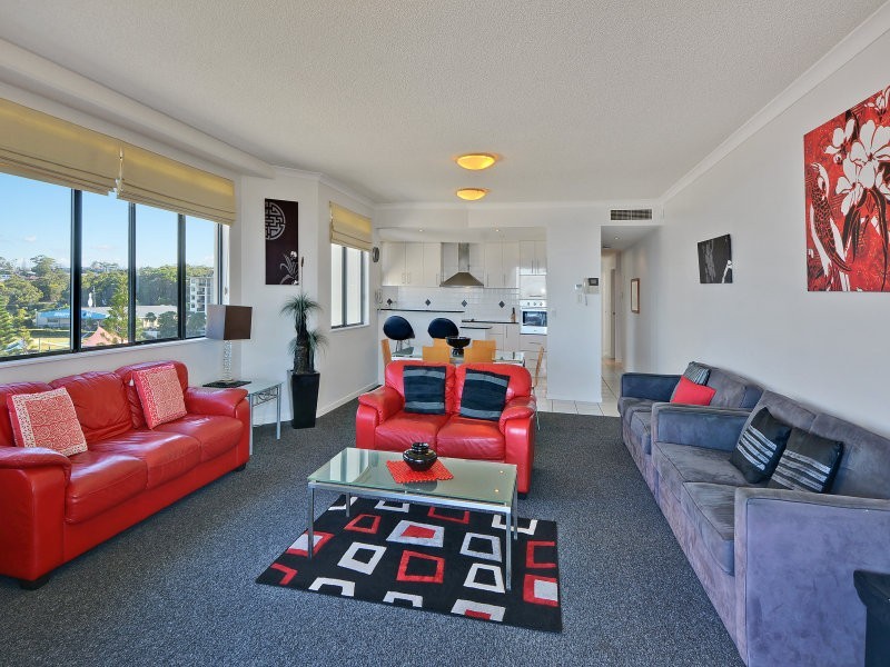 501/122-124 Alexandra Pde, Alexandra Headland QLD 4572