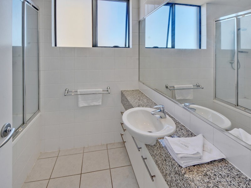 501/122-124 Alexandra Pde, Alexandra Headland QLD 4572