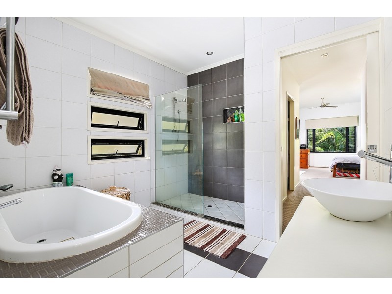 16 Cedara Place, Buderim QLD 4556