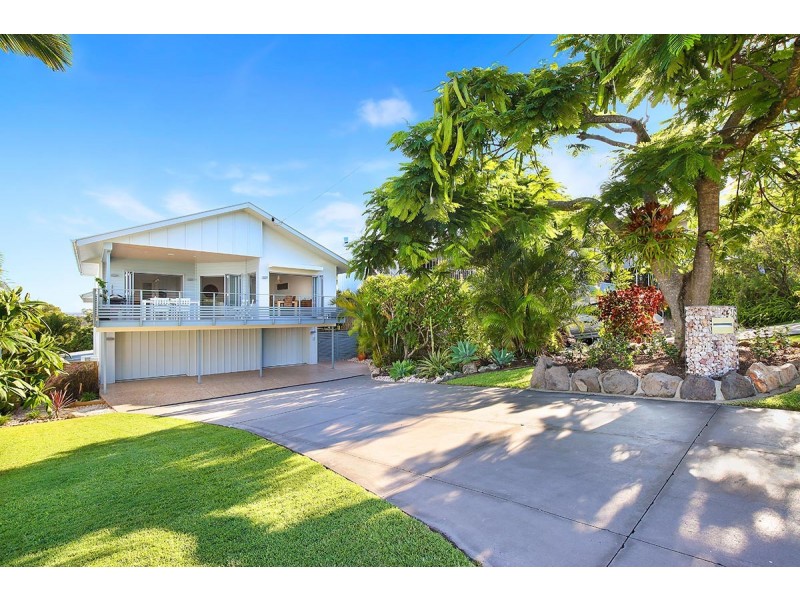 27 Tantula Road East, Alexandra Headland QLD 4572
