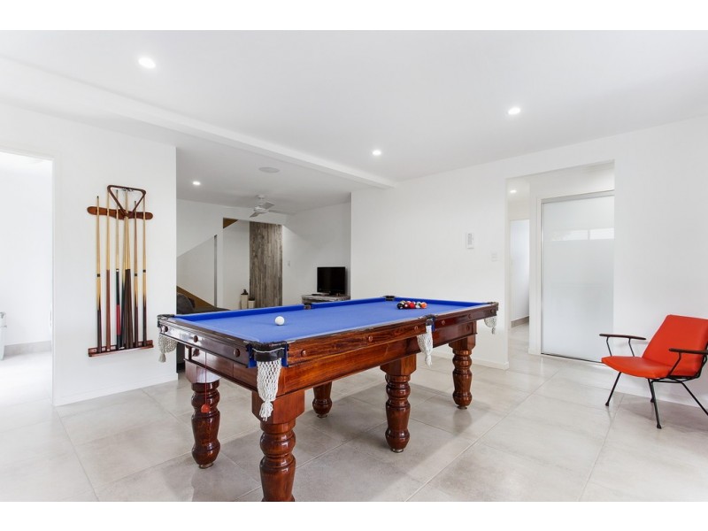 27 Tantula Road East, Alexandra Headland QLD 4572