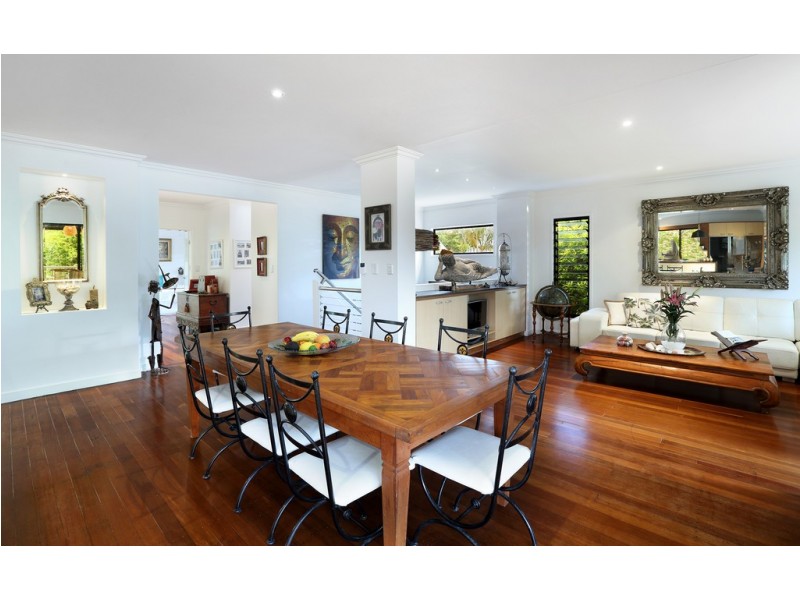 11 Leo Crescent, Alexandra Headland QLD 4572