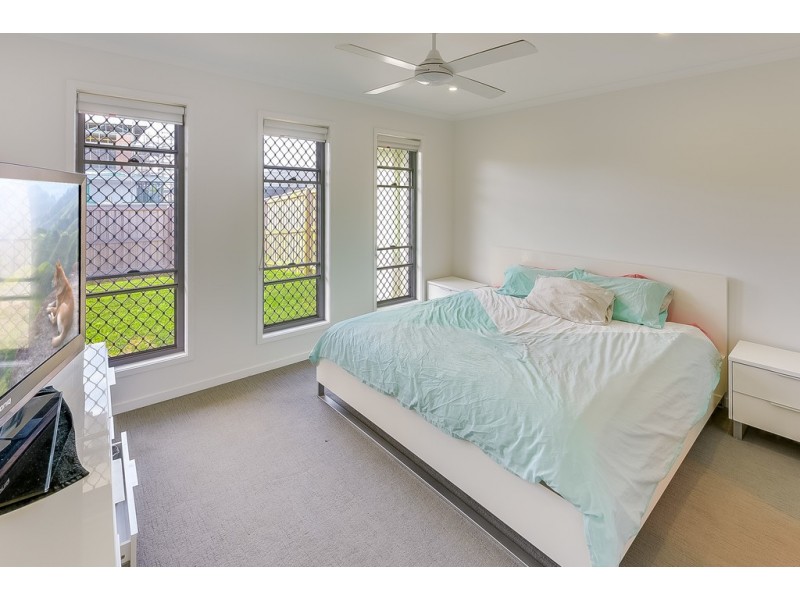 2/44 Haslewood Crescent, Meridan Plains QLD 4551