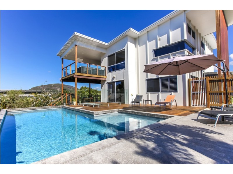 12 Donegal Drive, Yaroomba QLD 4573