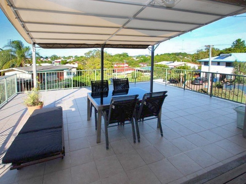 13 Hilltop Crescent, Maroochydore QLD 4558