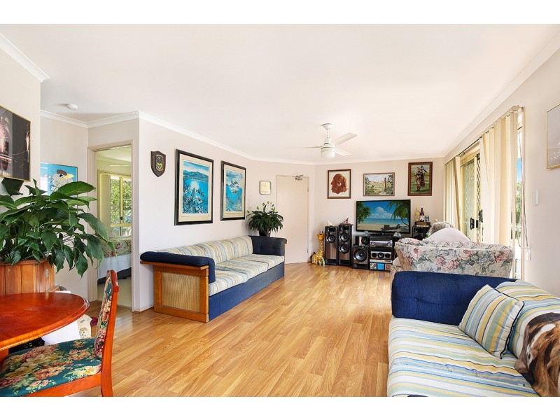 2/27 Camfield Street, Alexandra Headland QLD 4572