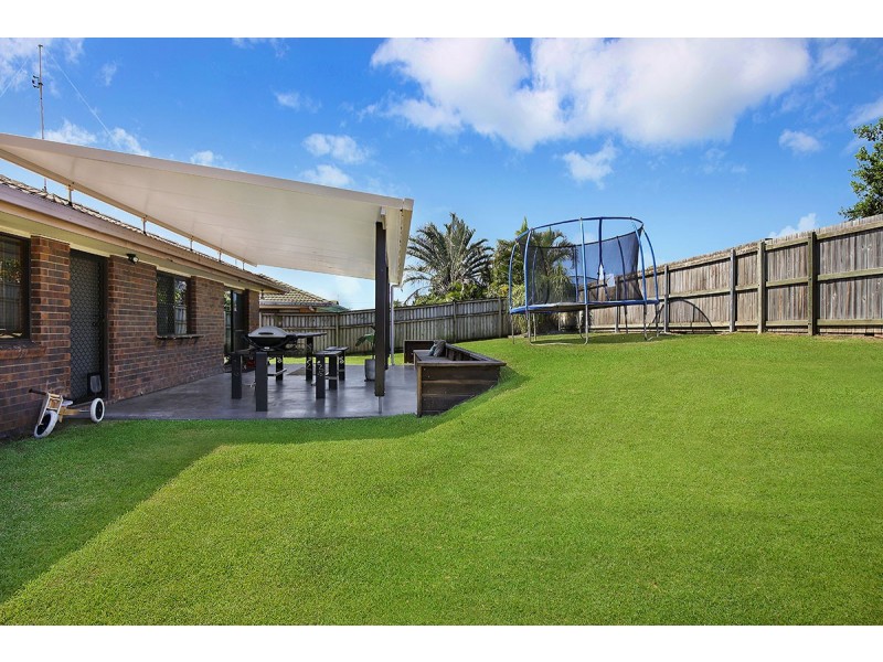 7 Halyard Drive, Wurtulla QLD 4575