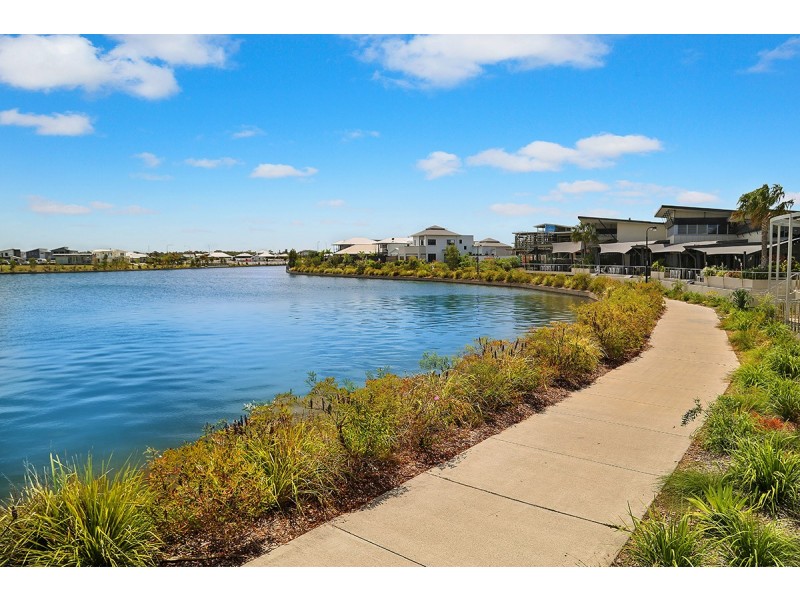29 Pumicestone Way, Mountain Creek QLD 4557